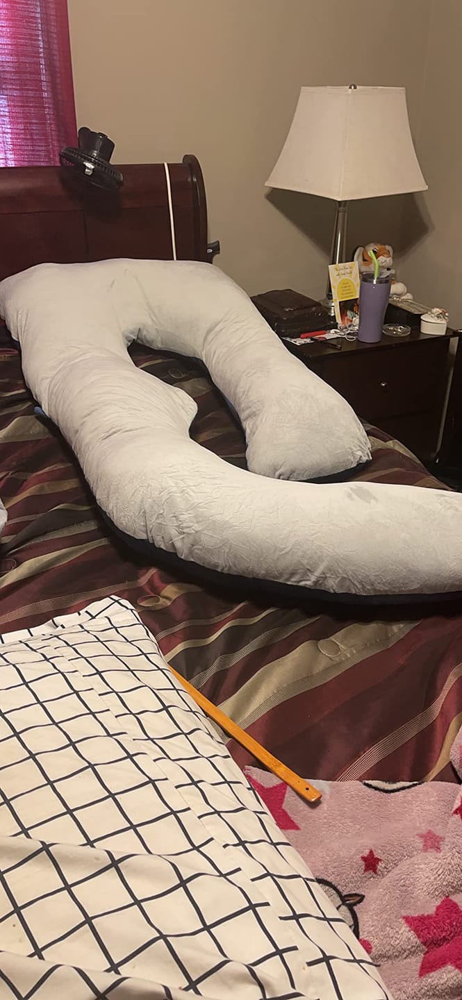 Customer photo review of G-Shape Full Body Maternity Pillow – Memory Foam, Cotton Cover