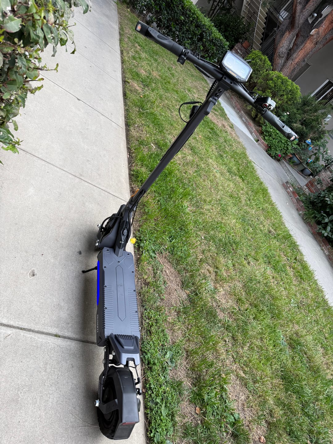 Customer photo review of Ausom Gosoul 2 Pro Dual Motor E-Scooter
