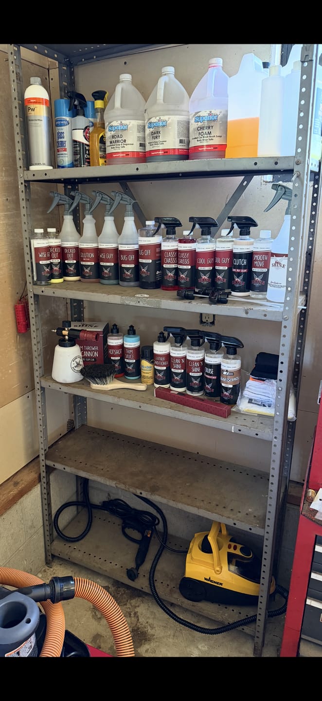 Customer photo review of Clean 'N Shine - 16 oz. w/ Black Sprayer