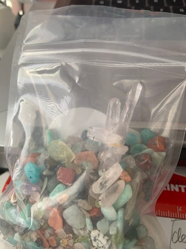 Customer photo review of CRYSTAL CHIP SCOOP (hidden $100 crystal in one pack!)