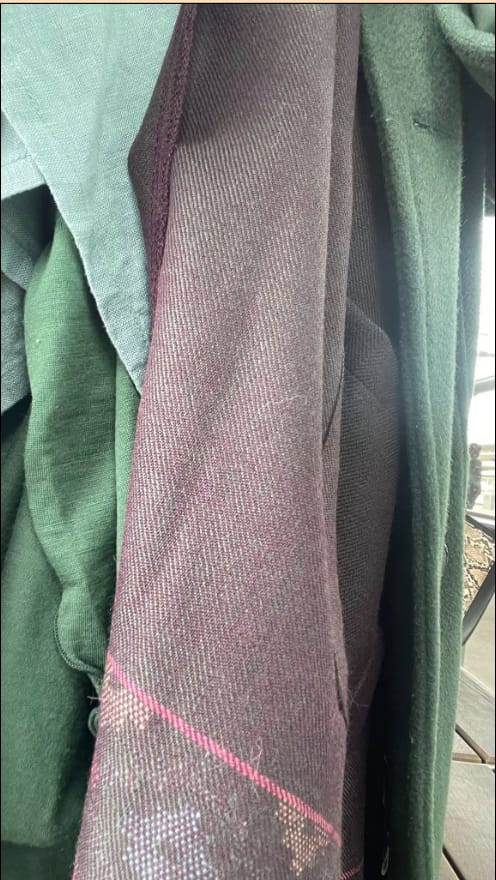 Customer photo review of NEW! Light Wool Poncho Trudi Darjeeling