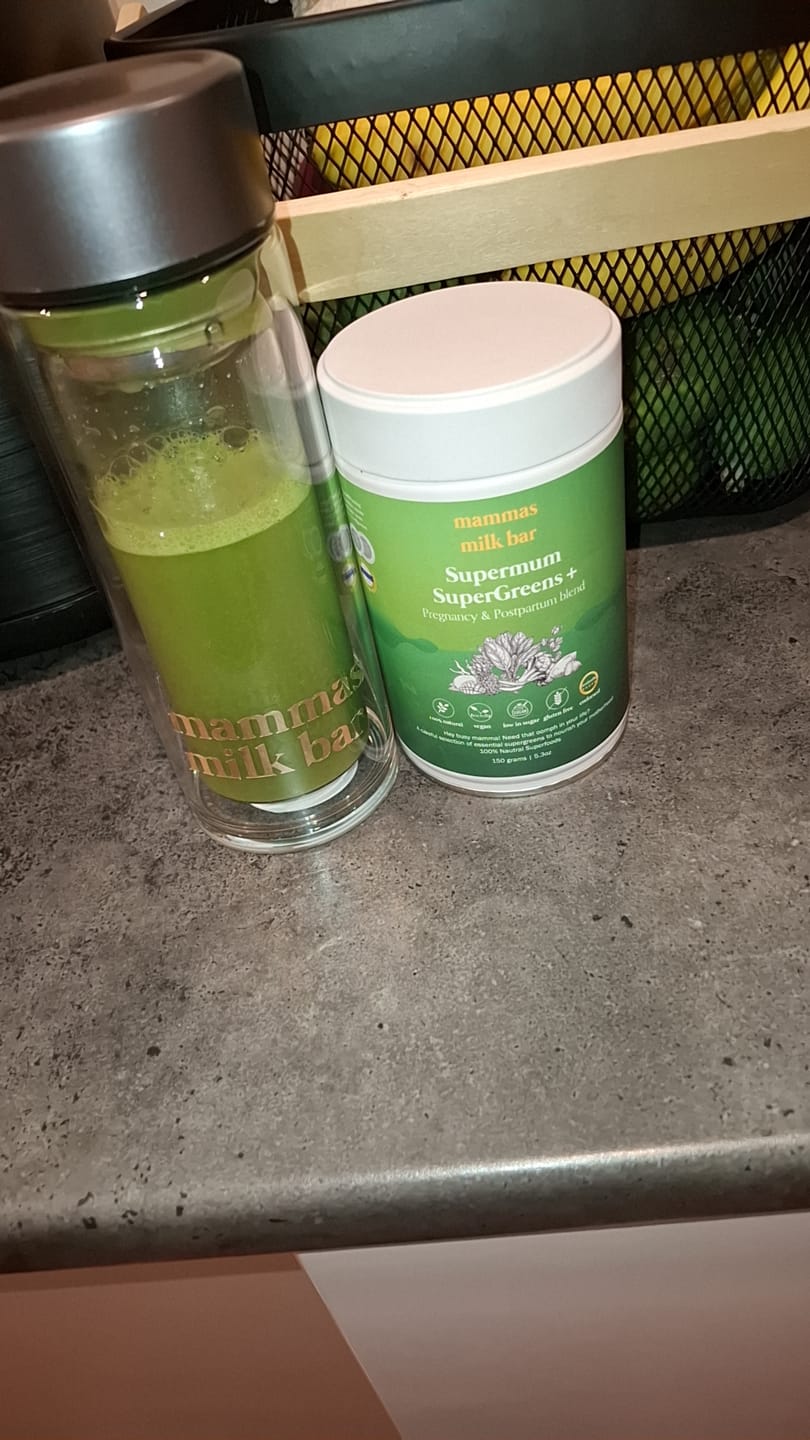 Customer photo review of Supermum SuperGreens +