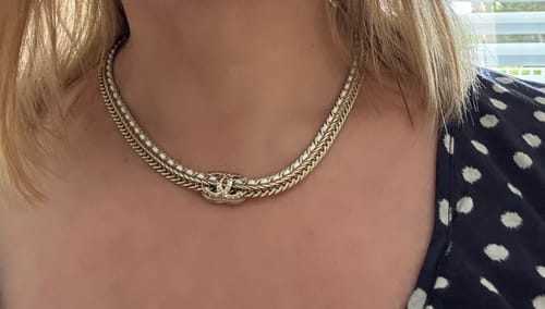 Customer photo review of DOUBLE C WHITE STRING NECKLACE GOLD DIAMOND