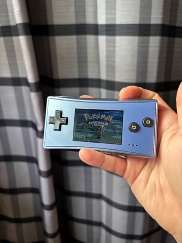 Customer photo review of Nintendo GameBoy Micro – Pearl Blue