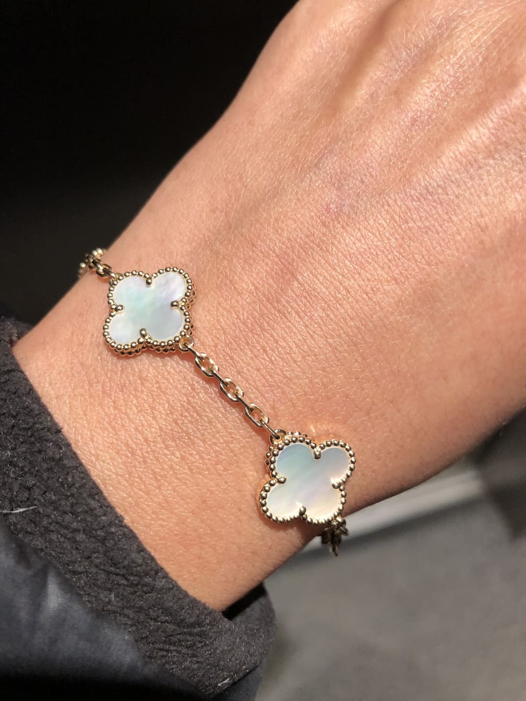 Customer photo review of MX four leaf clover bracelet