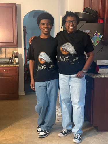 Customer photo review of Michael Jackson Cool Graphic T-Shirt/Sweatshirt/Hoodie