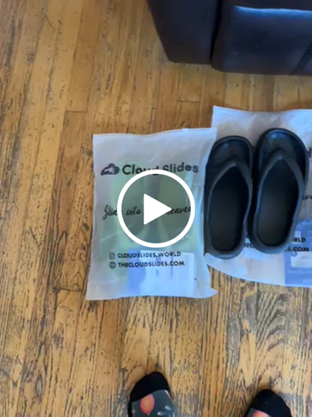 Customer video review of Cloud Slides - Flip Flops