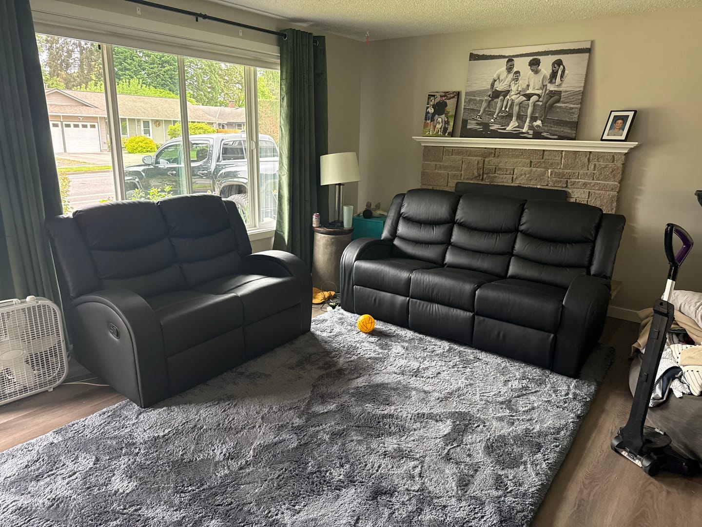 Customer photo review of Deluxe Shaggy Relax Mat - 1.4" Thick Foam Base