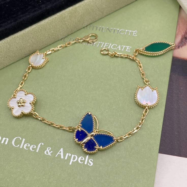 Customer photo review of MX Spring Butterfly bracelet