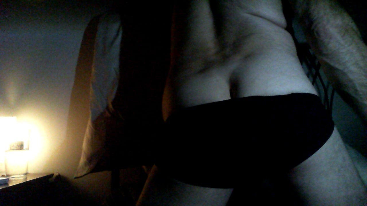 Customer photo review of 3 Pack ALLMIX Men's Sport Seamless Support Briefs