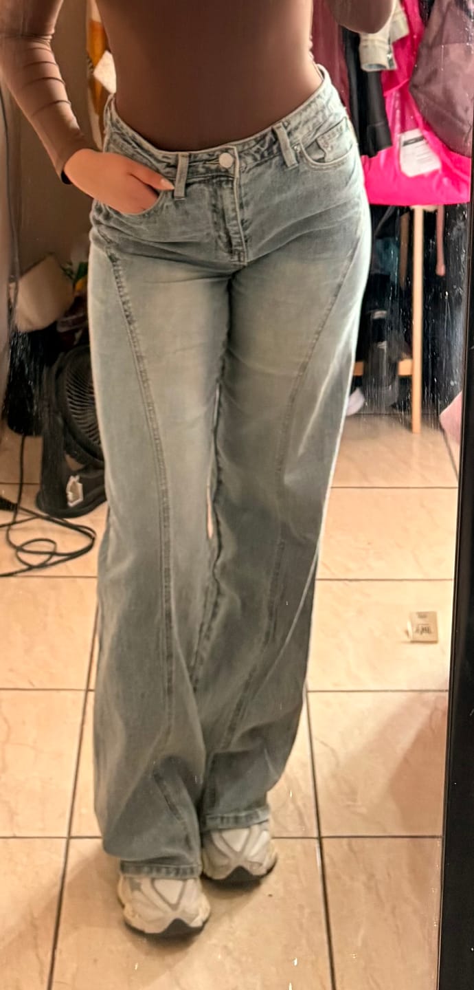 Customer photo review of SANTI JEANS