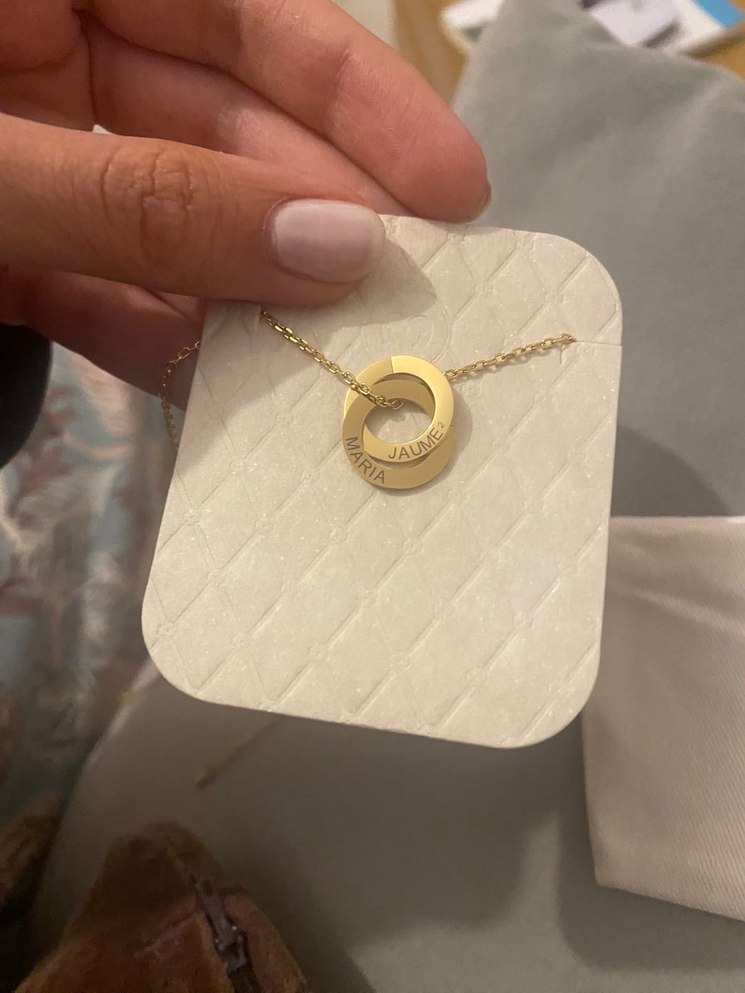 Customer photo review of Collar Amity - Personalizado