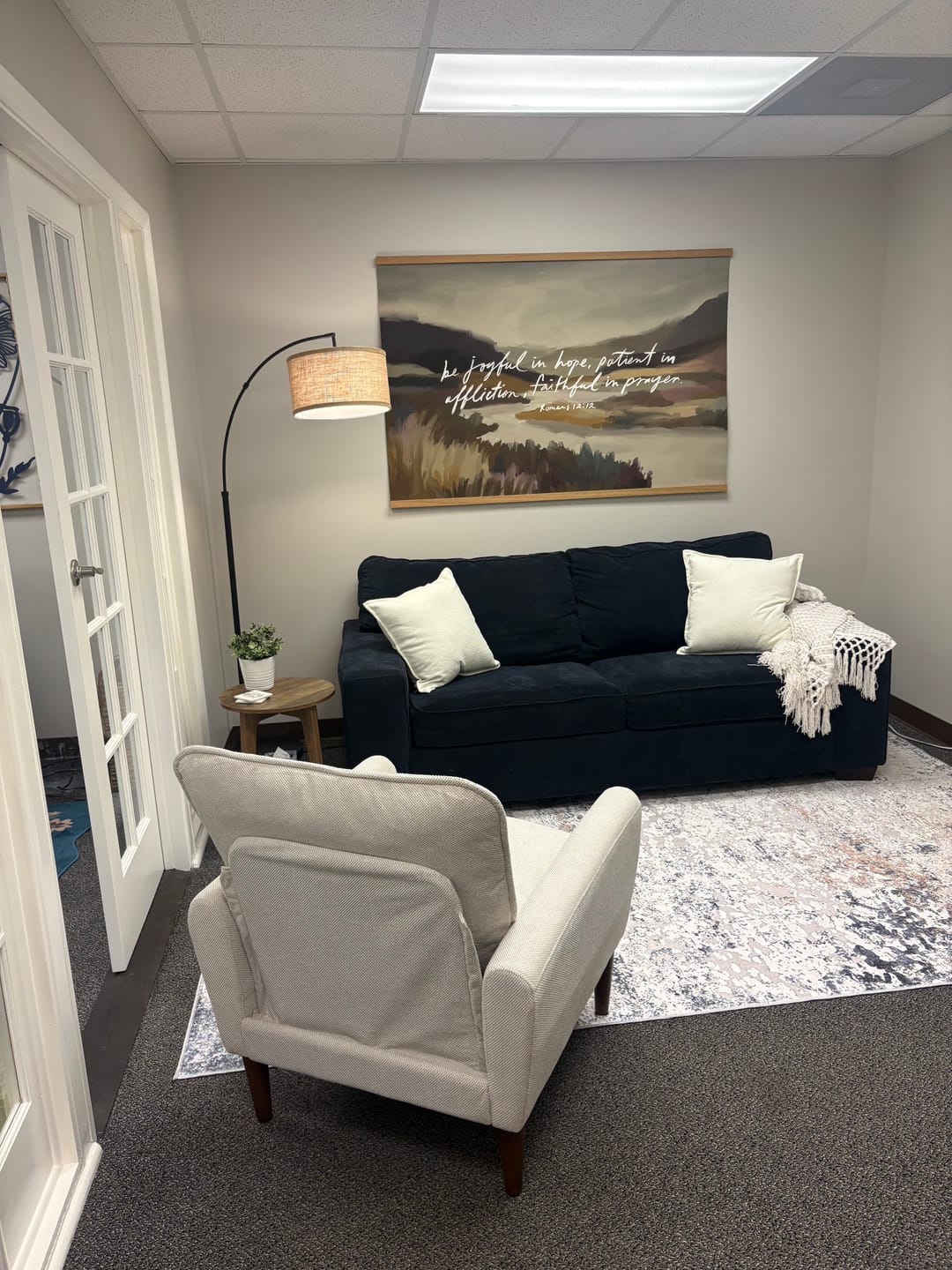 Customer photo review of Large Canvas with Banner Wood: Be Joyful in Hope