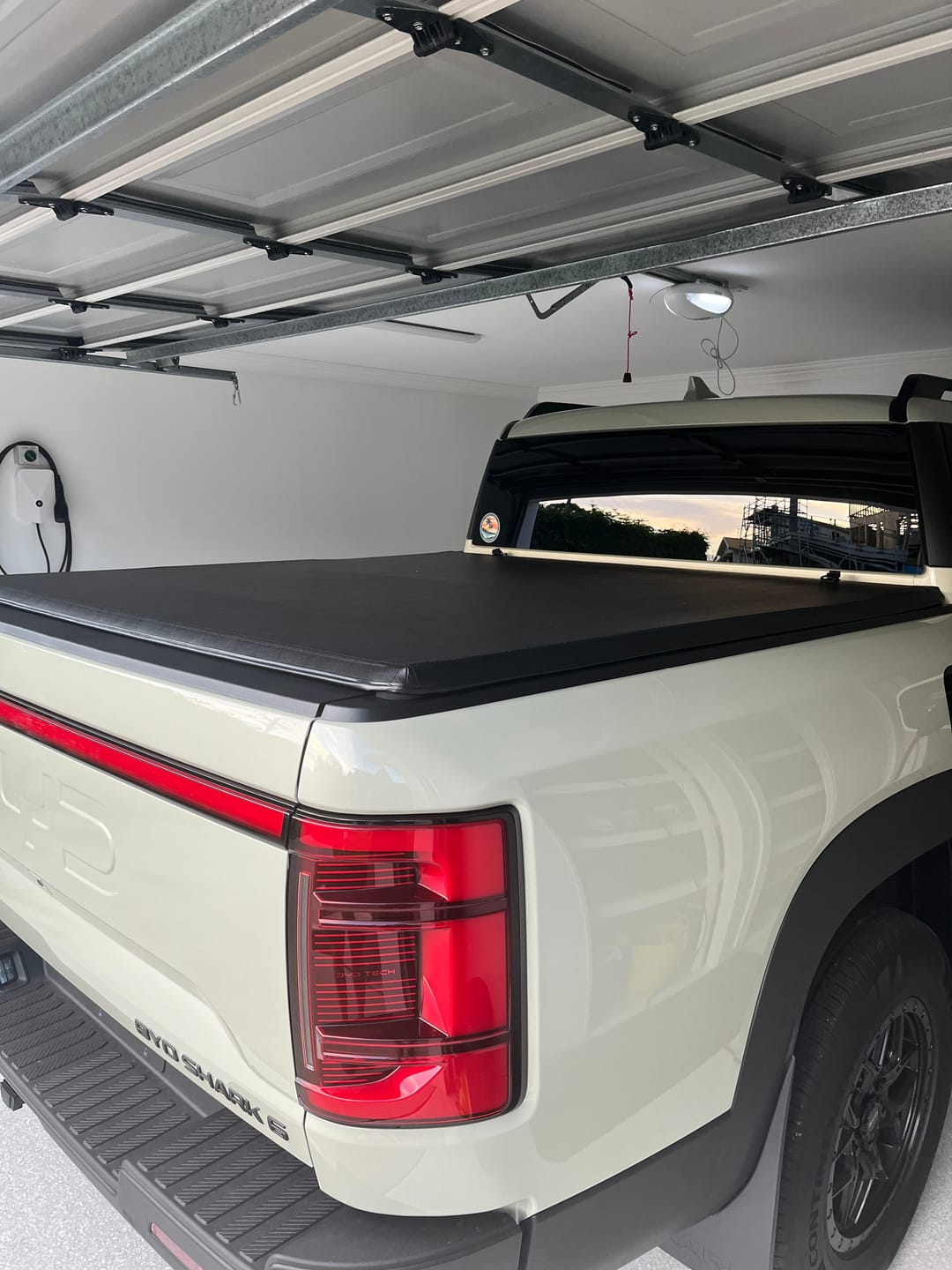Customer photo review of BYD Shark 6 Tonneau Cover Soft Tri-Fold for 2025+