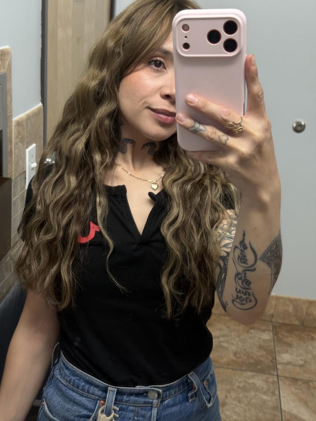 Customer photo review of PU Hole Flat Weft Extensions Virgin Human Hair Bayalage Sunkissed Brown #BM