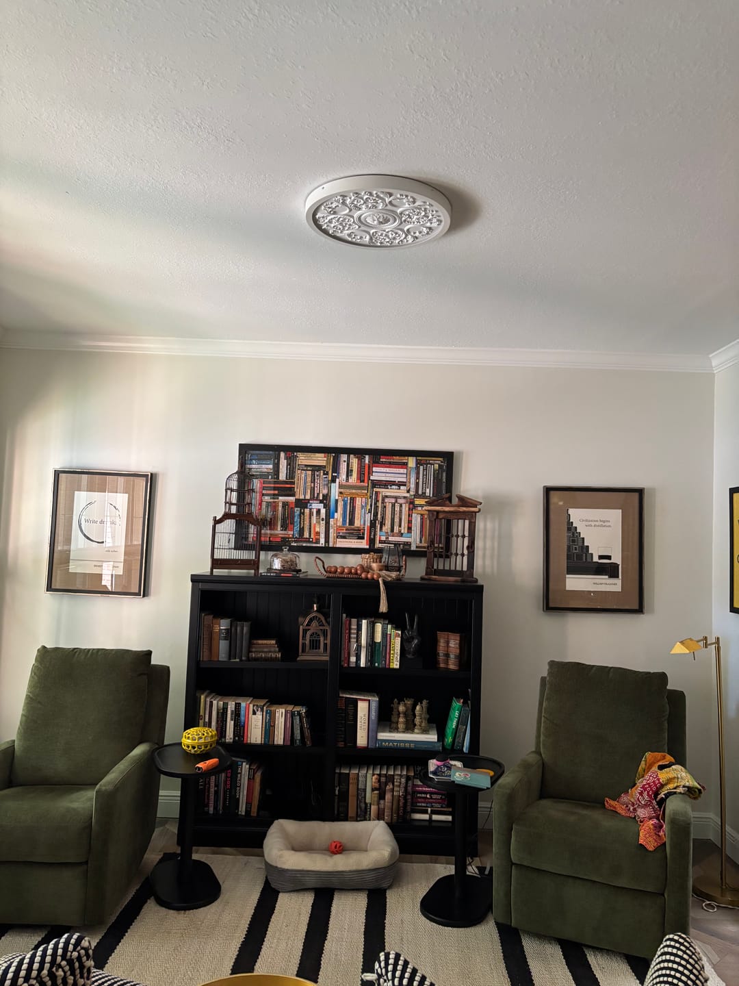 Customer photo review of Decorative French White Medallion LED Flush Mount Light