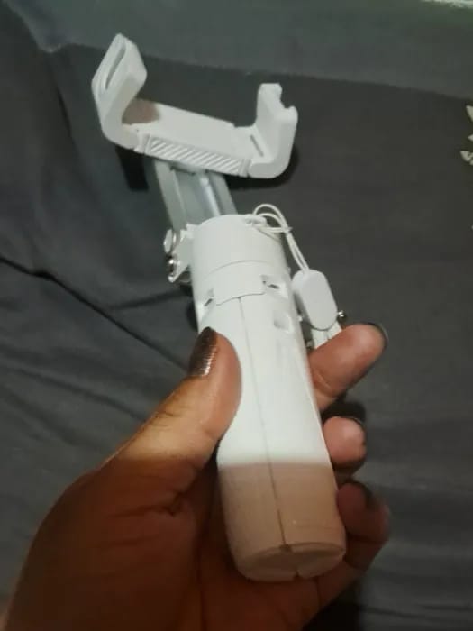 Customer photo review of 3-in-1 Mini-Stativ Selfie-Stick mit Bluetooth-Fernbedienung