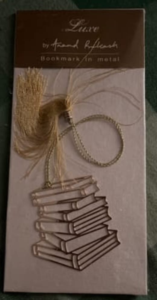 Customer photo review of Bookmark - Stack of Books