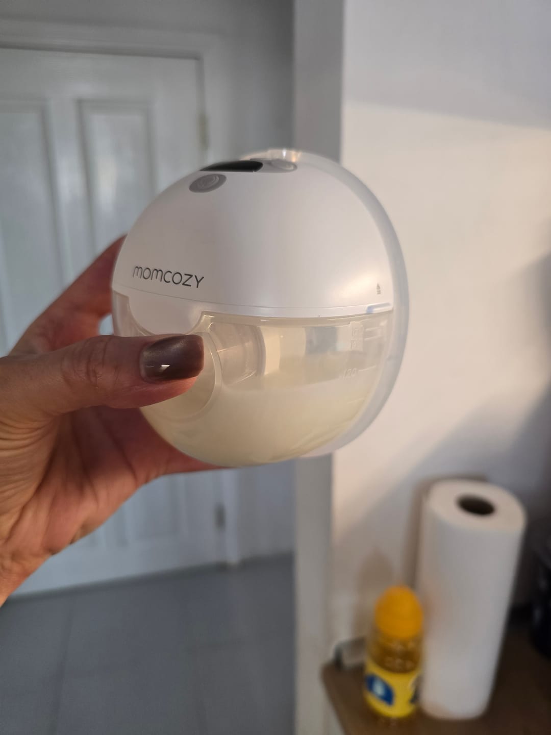 Customer photo review of Momcozy M5 Wearable Breast Pump (Grey)