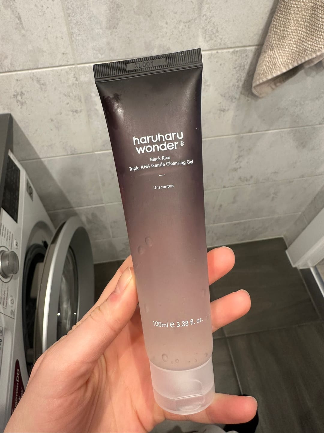 Customer photo review of Maigs pīlinga-gels ar melno rīsu ekstraktu Haruharu WONDER Black Rice Triple AHA Gentle Cleansing Gel