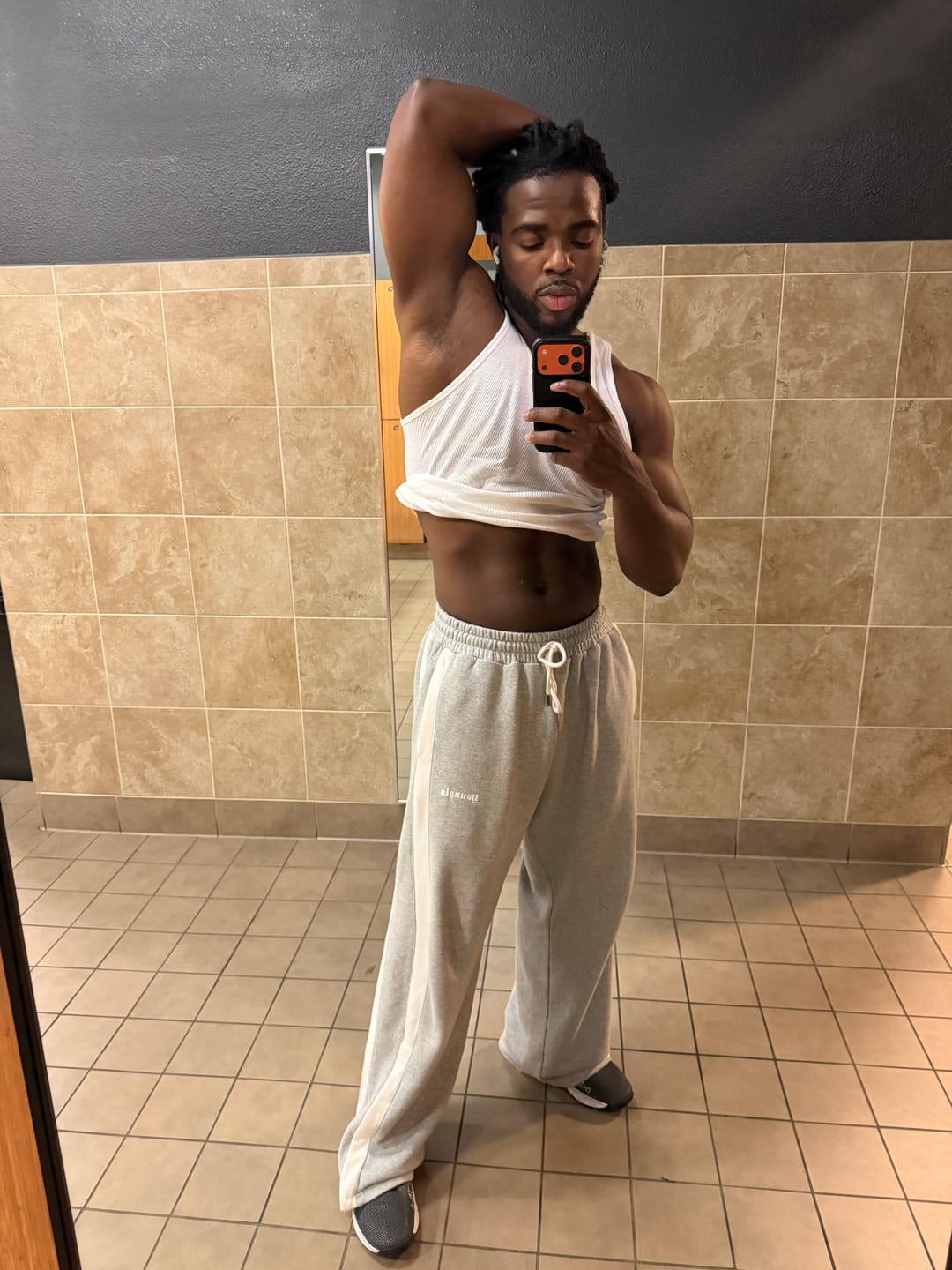 Customer photo review of 2146 - Classic Stripe Sweats