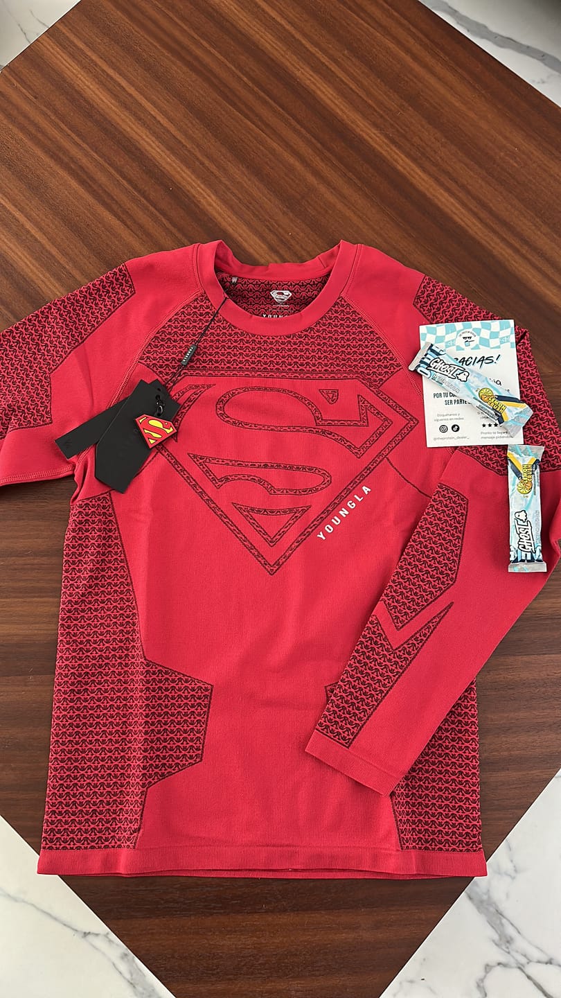 Customer photo review of SUPERMAN COMPRESSION LONGSLEEVES #8066