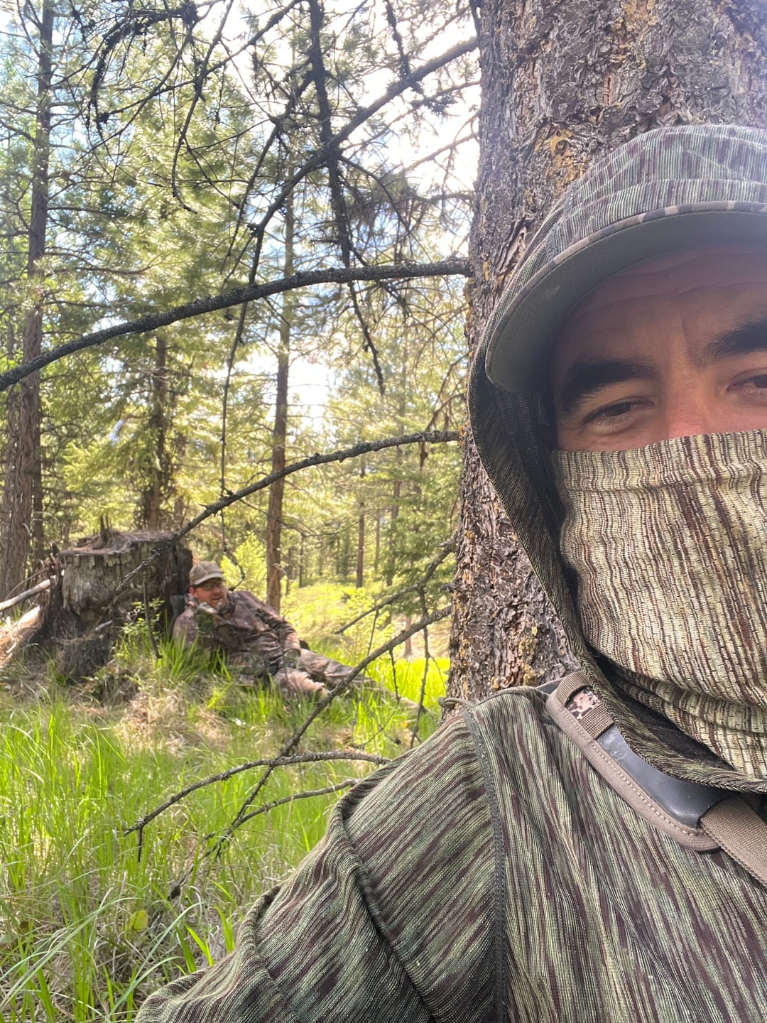 Customer photo review of Men's Field Run Hoodie