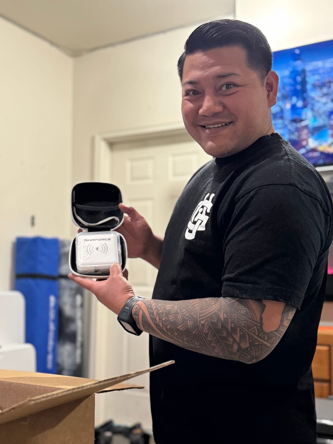Customer photo review of 4 in 1 Wireless Power Bank Charger