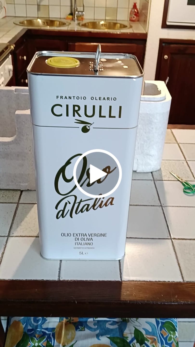 Customer video review of 1 lattina di olio extravergine di oliva • 5 Litri