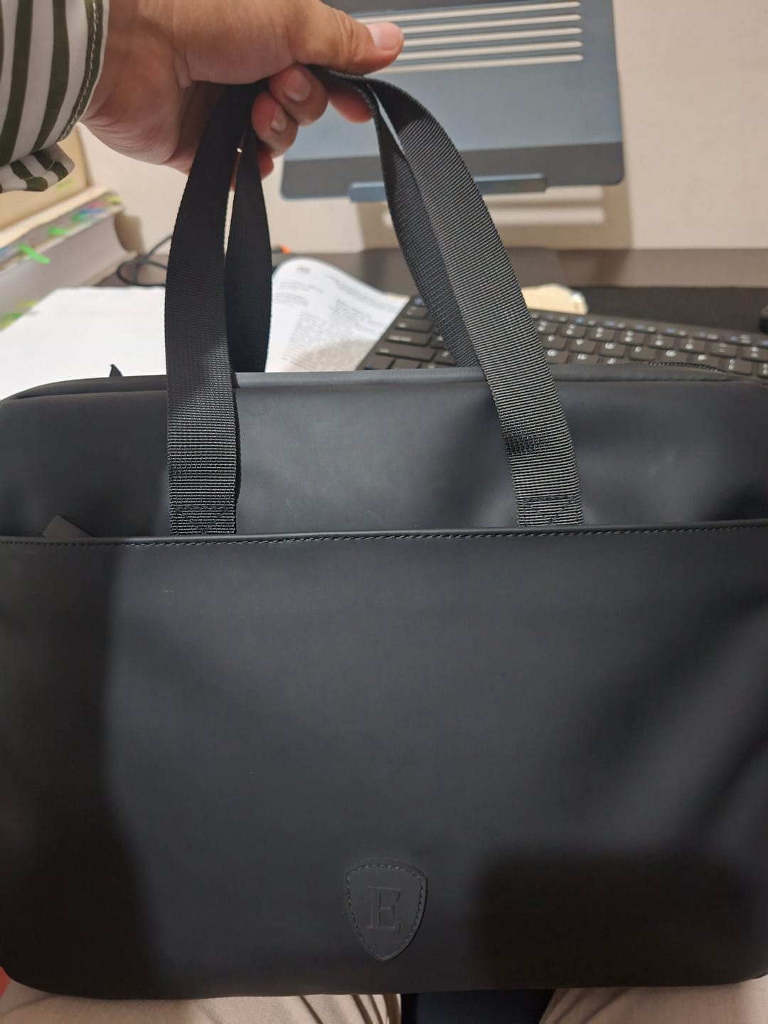 Customer photo review of Premium Laptop Bag Black