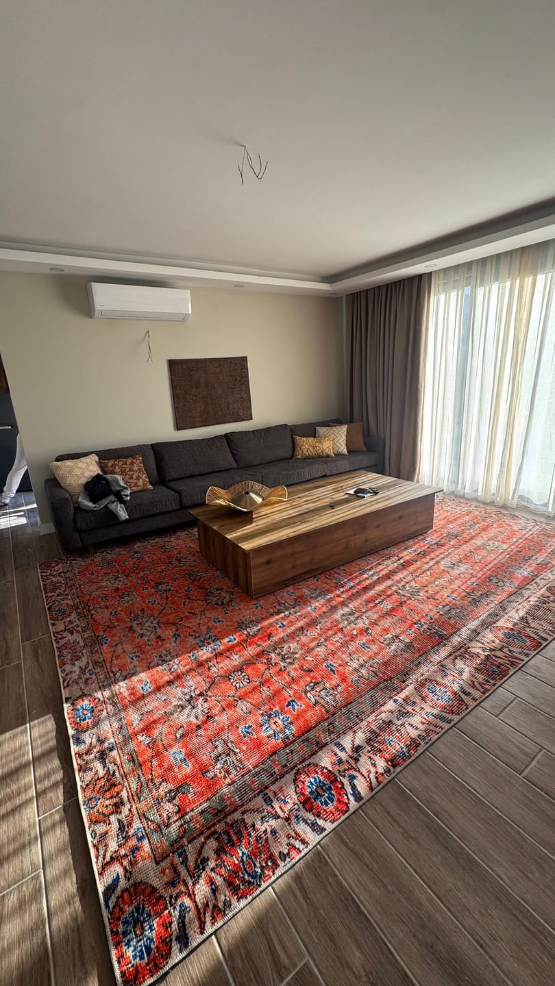 Customer photo review of Desenli Eskitme Halı | Yıkanabilir | Kaymaz Taban | Pati Dostu