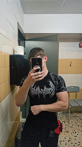 Customer photo review of Void Tech™ Parasite Short Sleeve Compression [BLOSSOM PINK]