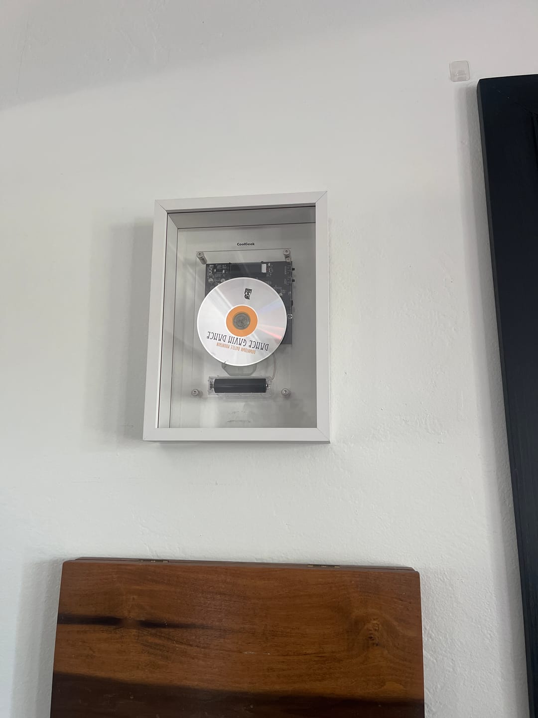Customer photo review of M1 Music Frame CD Player