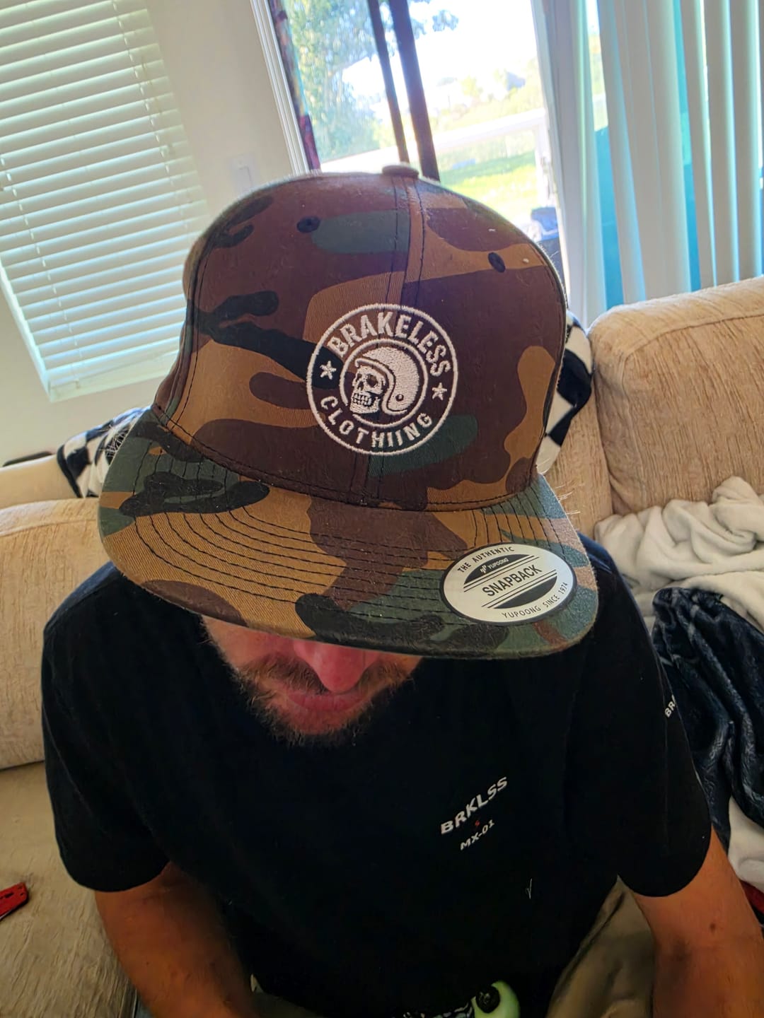 Customer photo review of BRAKLESS SKULL Snapback Hat
