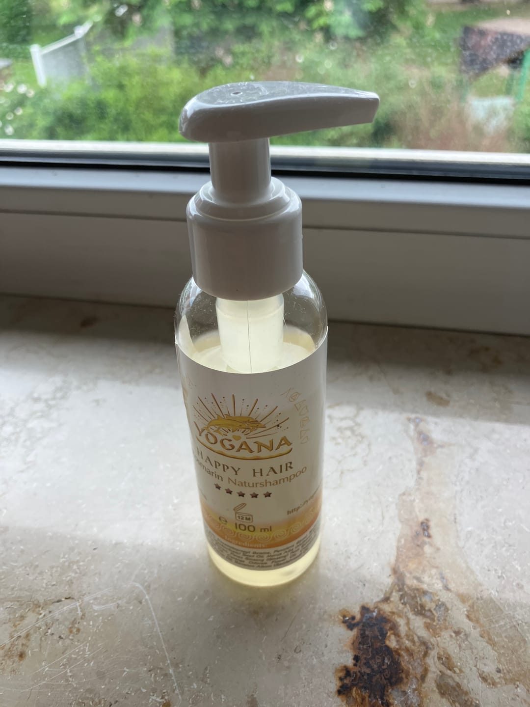 Customer photo review of Happy Hair Shampoo Rosmarin - Naturshampoo für dunkle Haare - 100% Natur