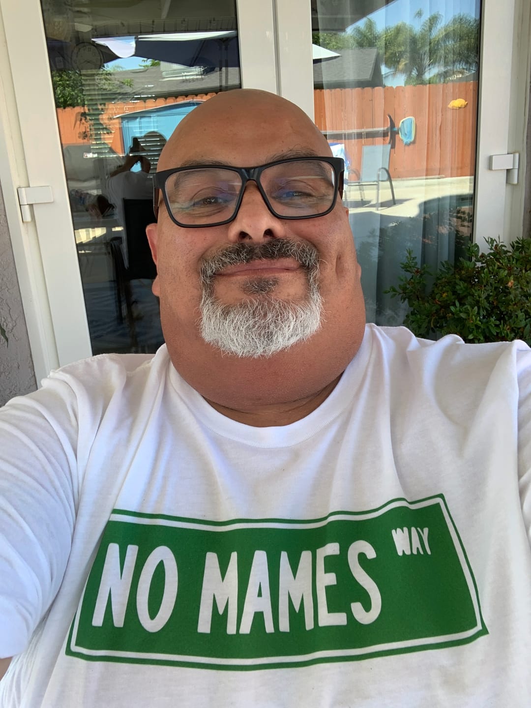 Customer photo review of No Mames Way T-Shirt Premium Quality