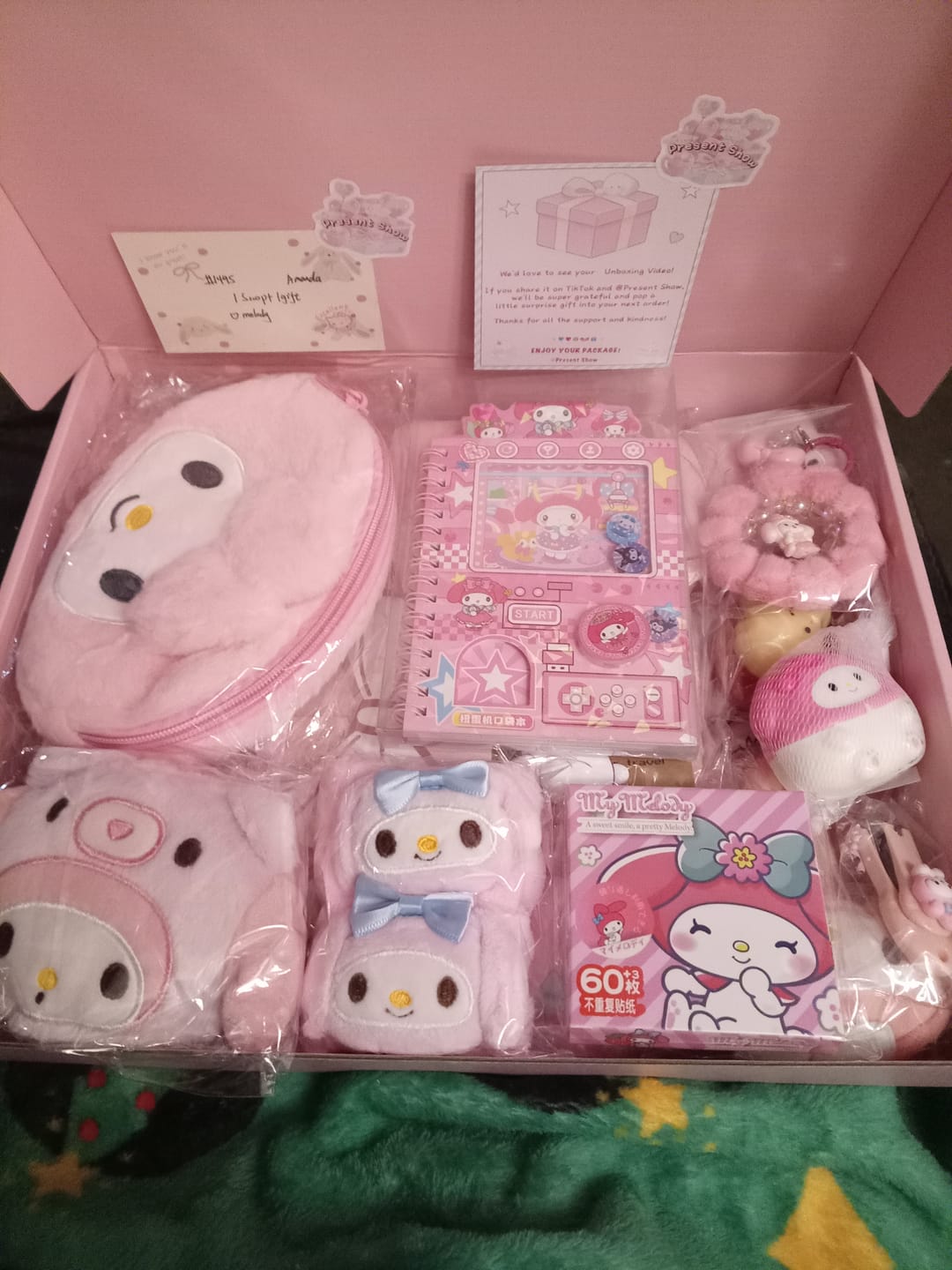 Customer photo review of A-Mystery Lucky Scoop Game