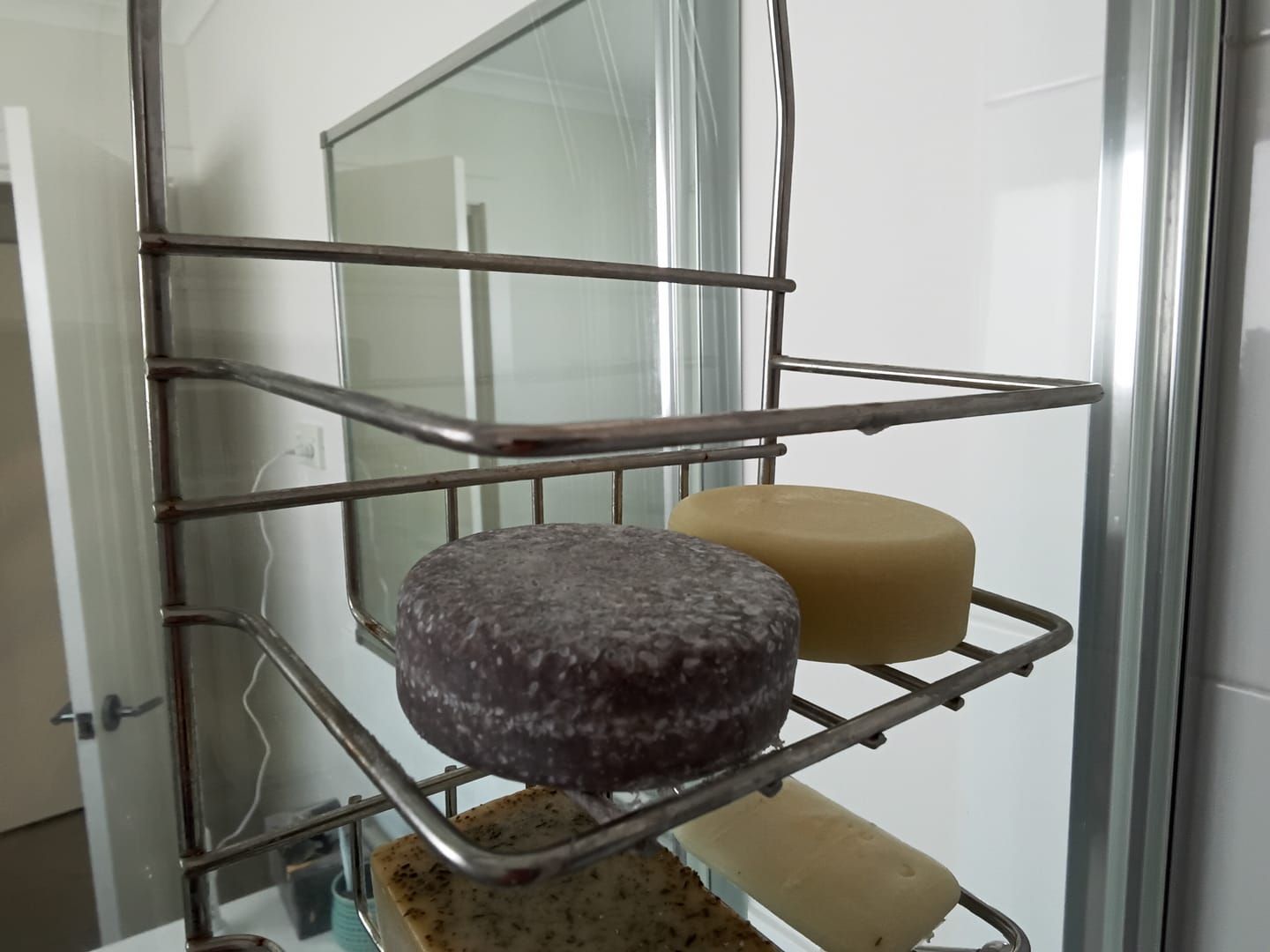 Customer photo review of Argan Oil Anti Frizz Shampoo Bar