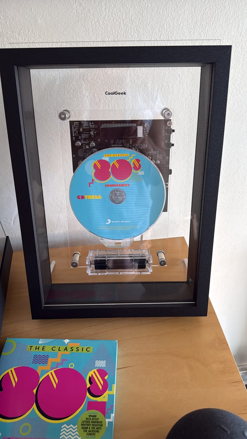 Customer photo review of M1 Music Frame CD Player