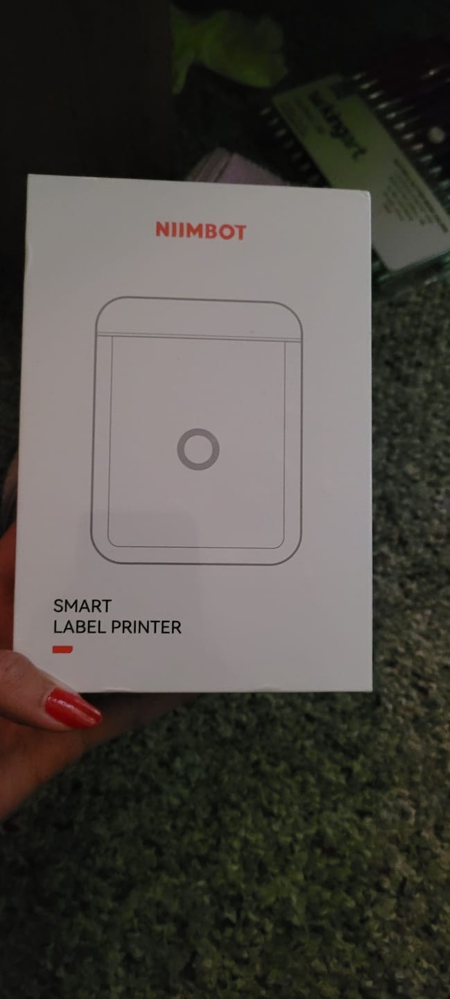 Customer photo review of NIIMBOT D110 0.5 Inch Label Printer with Tape - Efficient Labeling On-the-Go