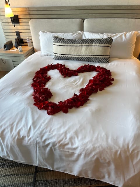 Customer photo review of Red Rose Petals