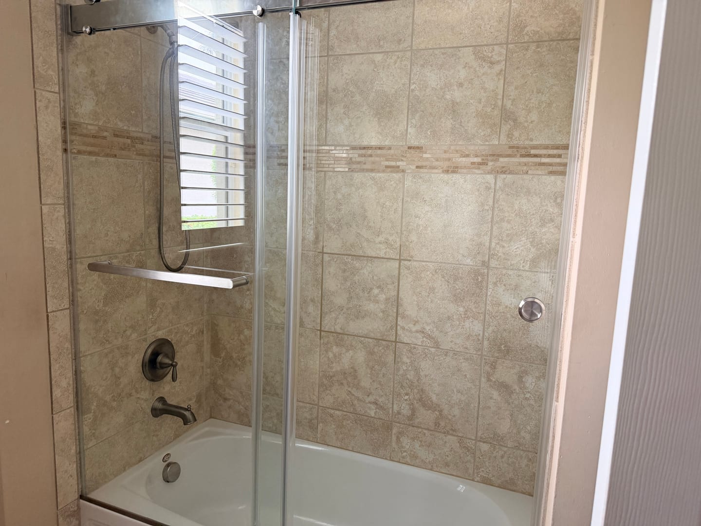 Customer photo review of Soft-Closing Double Sliding Bathtub Shower Door with One Finger Pull - DS13H