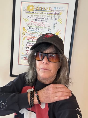 Customer photo review of THE ROLLING STONES - "TONGUE AND LIPS"