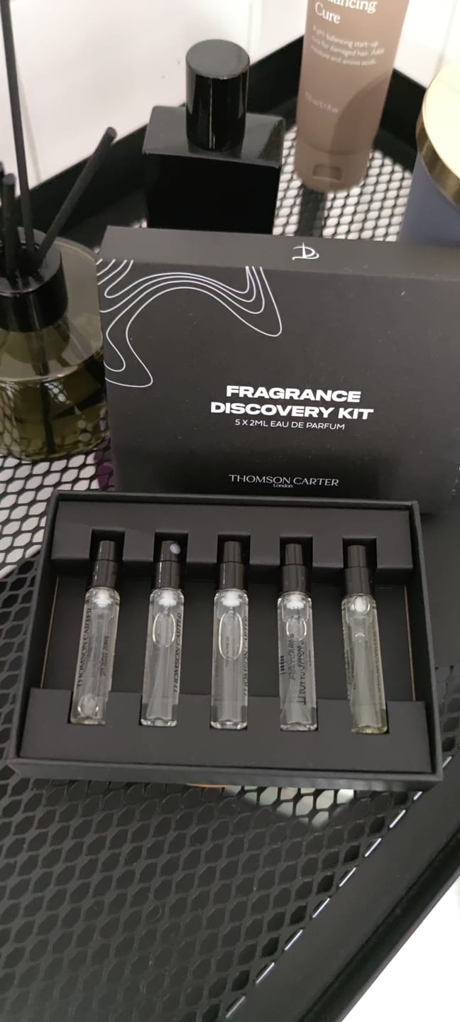 Customer photo review of Fragrance Discovery Kit | 5x 2ml | Eau de Parfum