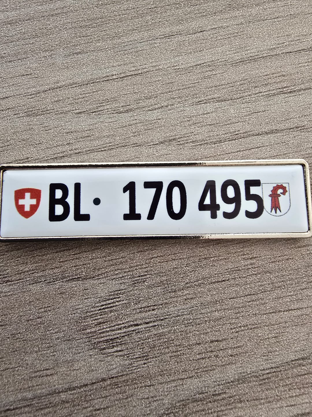 Customer photo review of Personalisierter Kennzeichen-Schlüsselanhänger – Dein Nummernschild als Anhänger