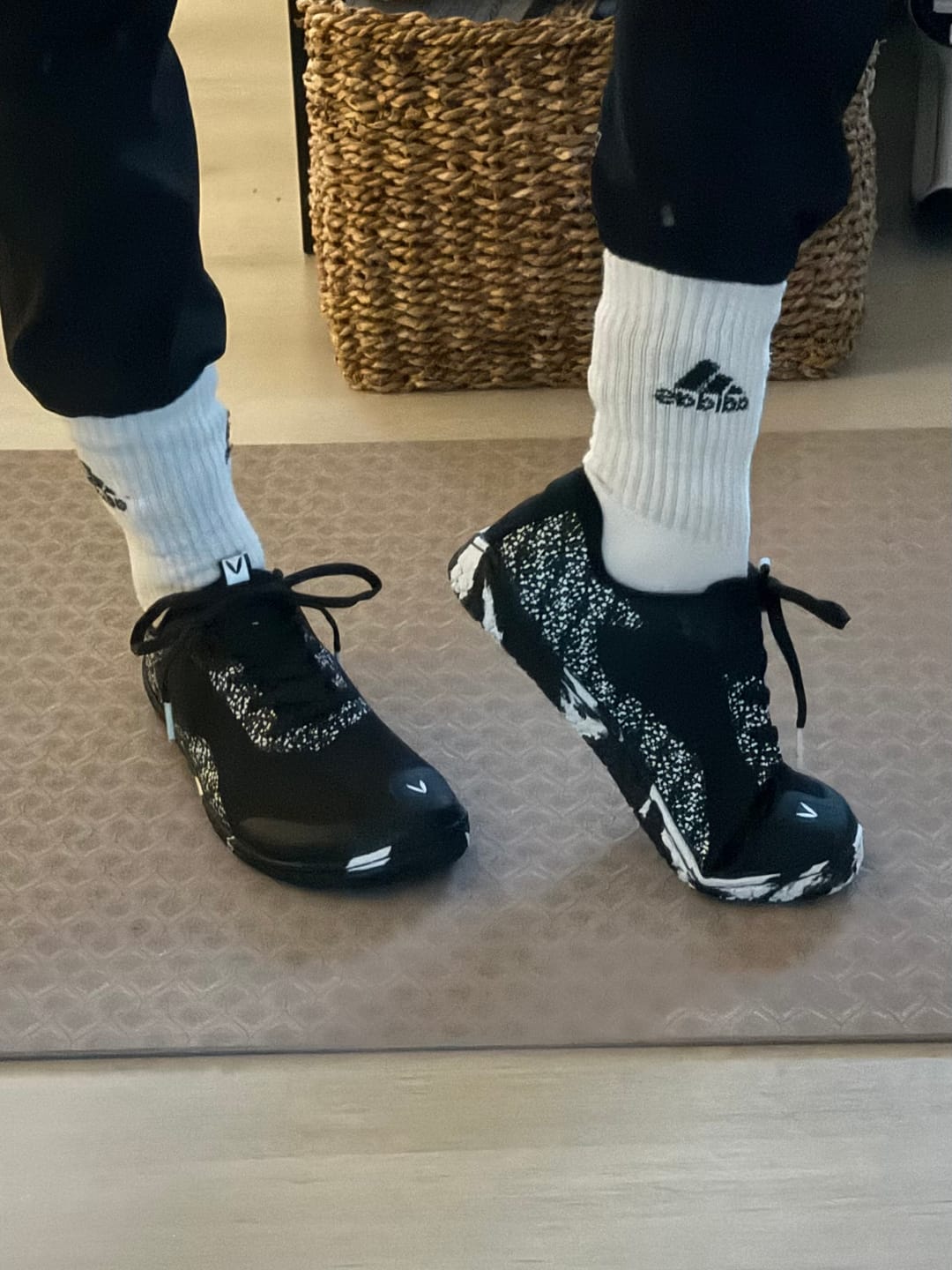 Customer photo review of Vaistoa Lento -paljasjalkajuoksukengät