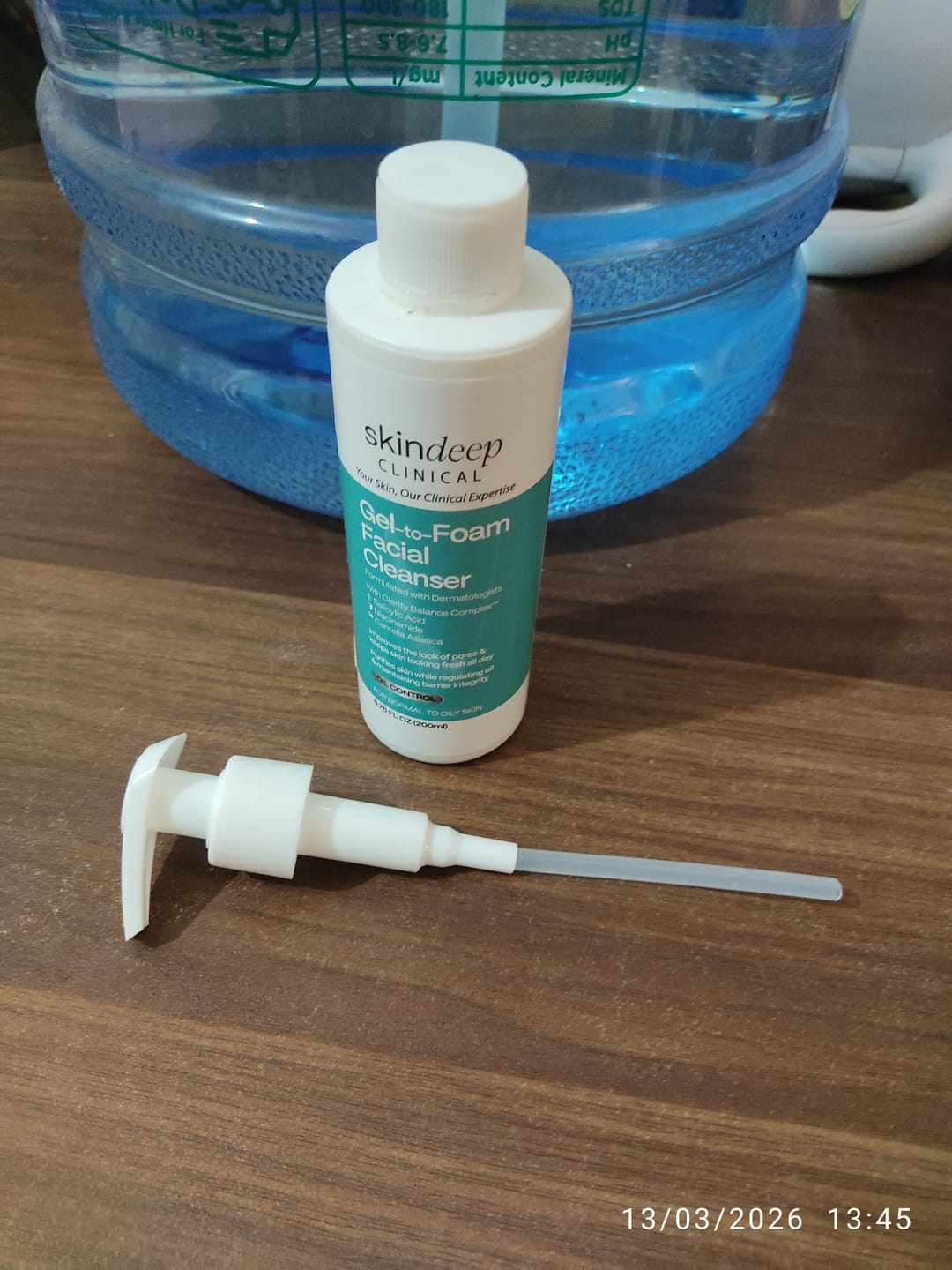 Customer photo review of Gel-to-Foam Facial Cleanser