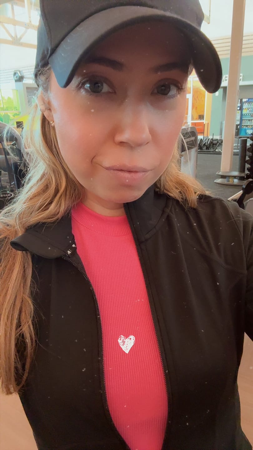 Customer photo review of Aurora Short Sleeve Top