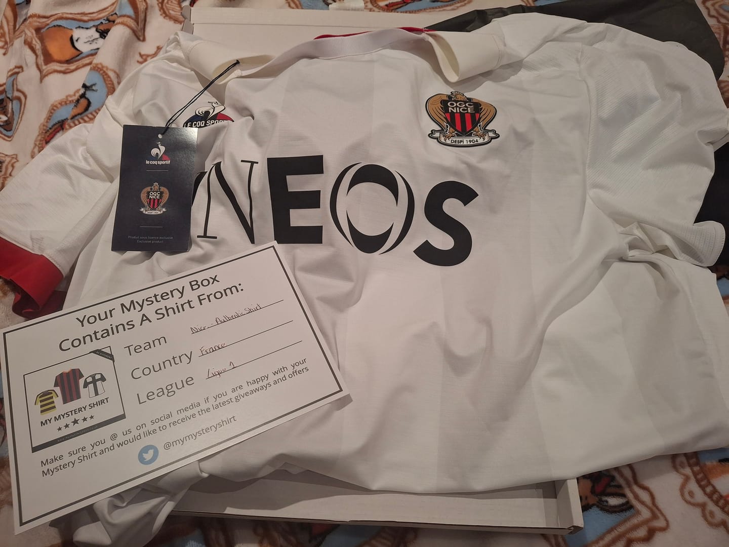 Customer photo review of Men’s Mystery Football Shirt Box