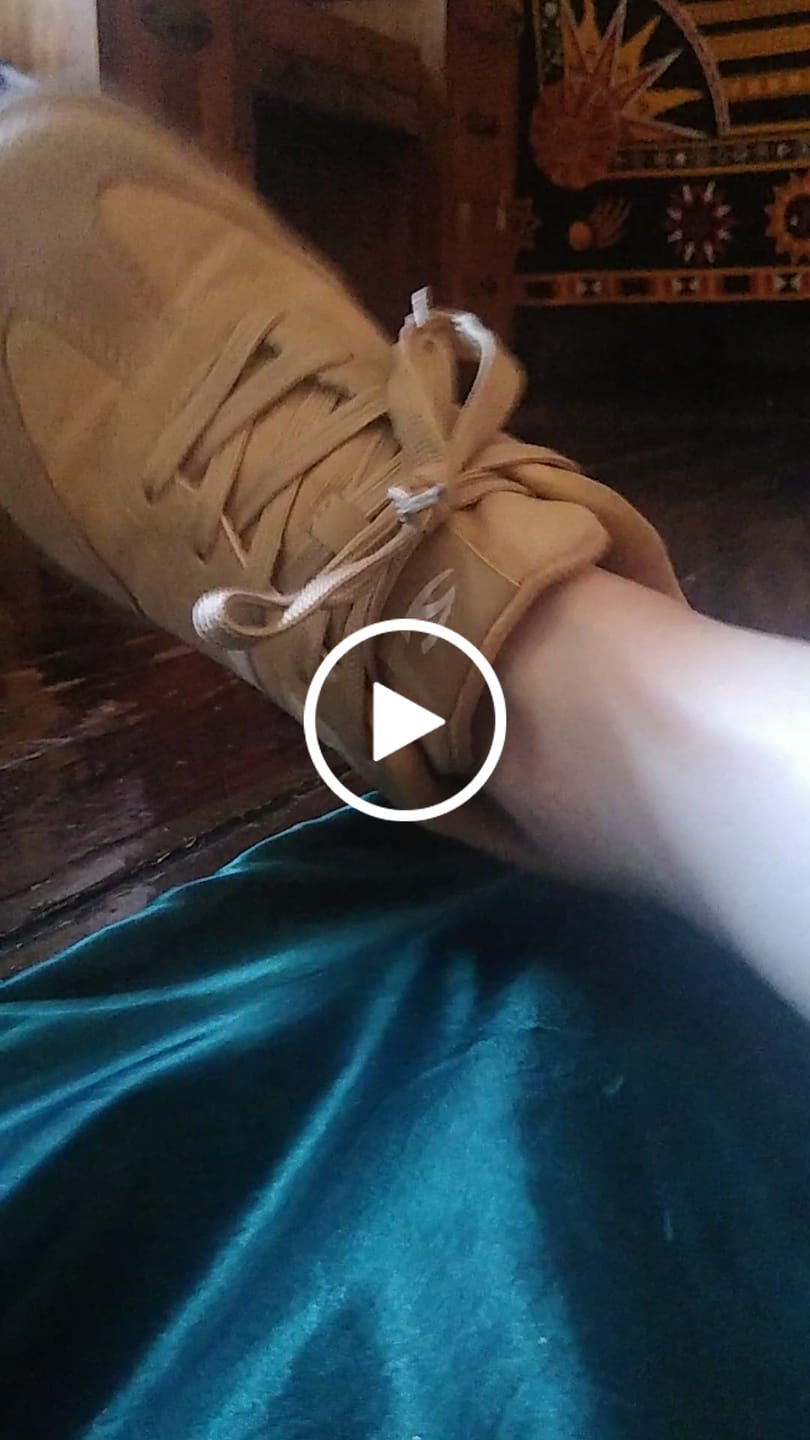 Customer video review of Lily - Wide Toe Shoes